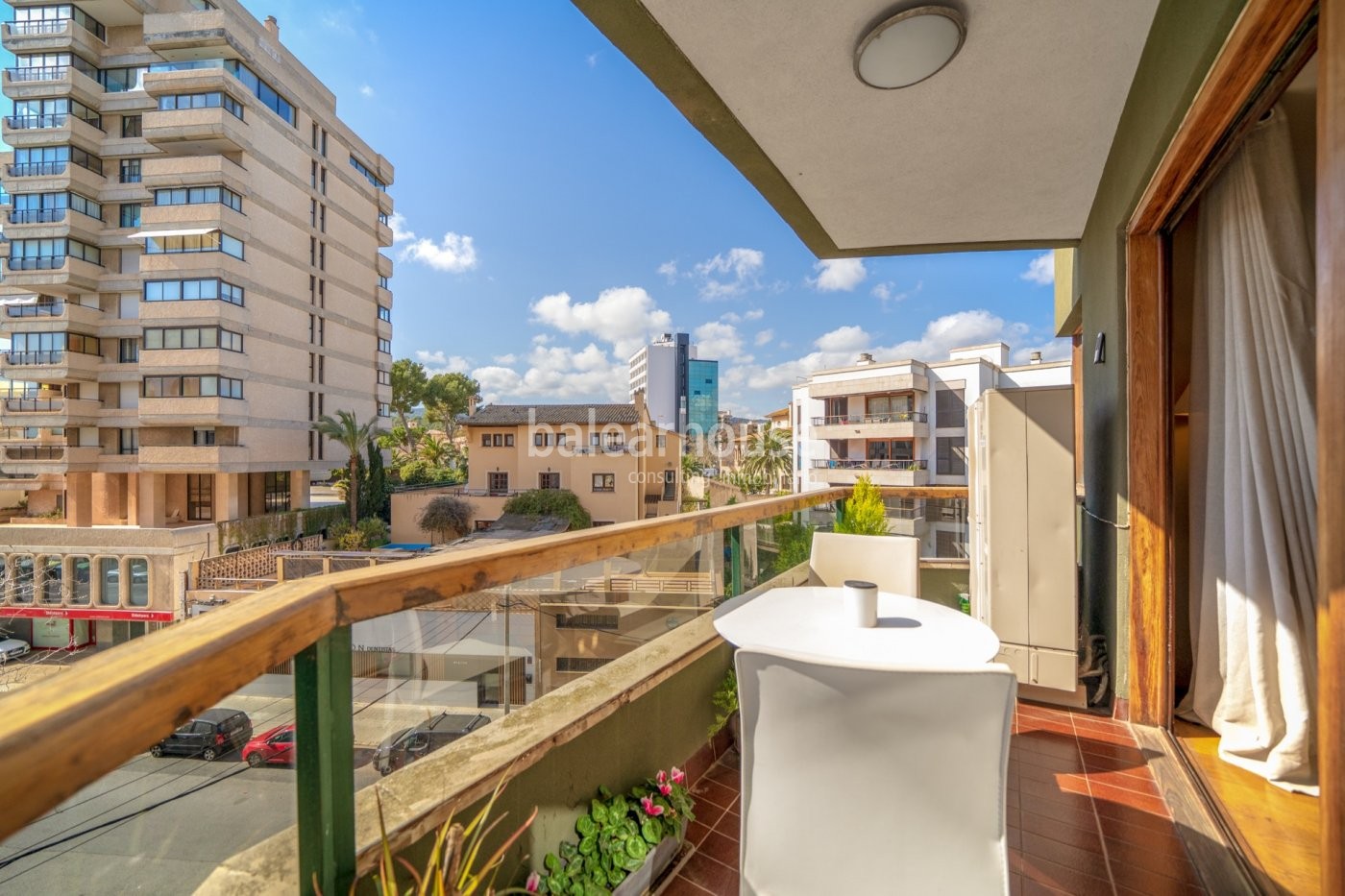 Tolle Wohnung mit viel Licht und hoher Qualität in der ruhigen Gegend von Son Armadans in Palma.