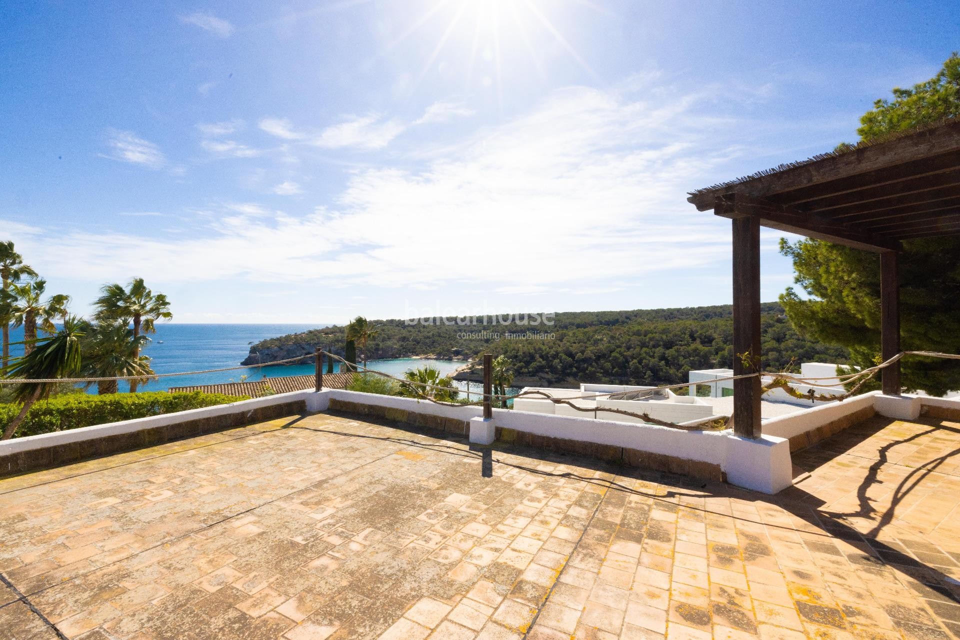 Mediterranean style villa with beautiful sea views in Sol de Mallorca