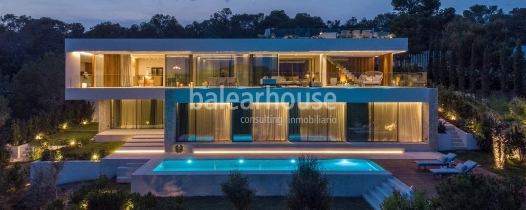 Magnífica villa de obra nueva con un espectacular diseño y vistas al bello paisaje en Cala Vinyas