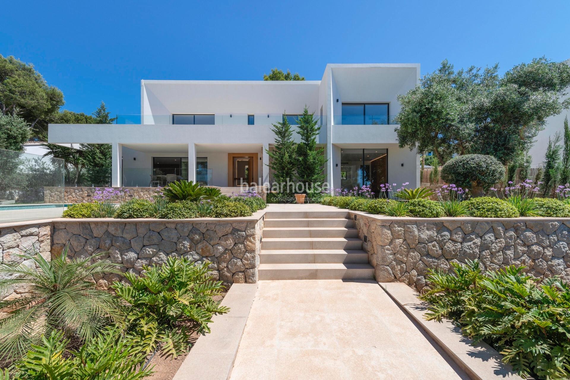 Außergewöhnliche brandneue moderne Villa in Santa Ponsa mit Garten, Pool und Strandnähe