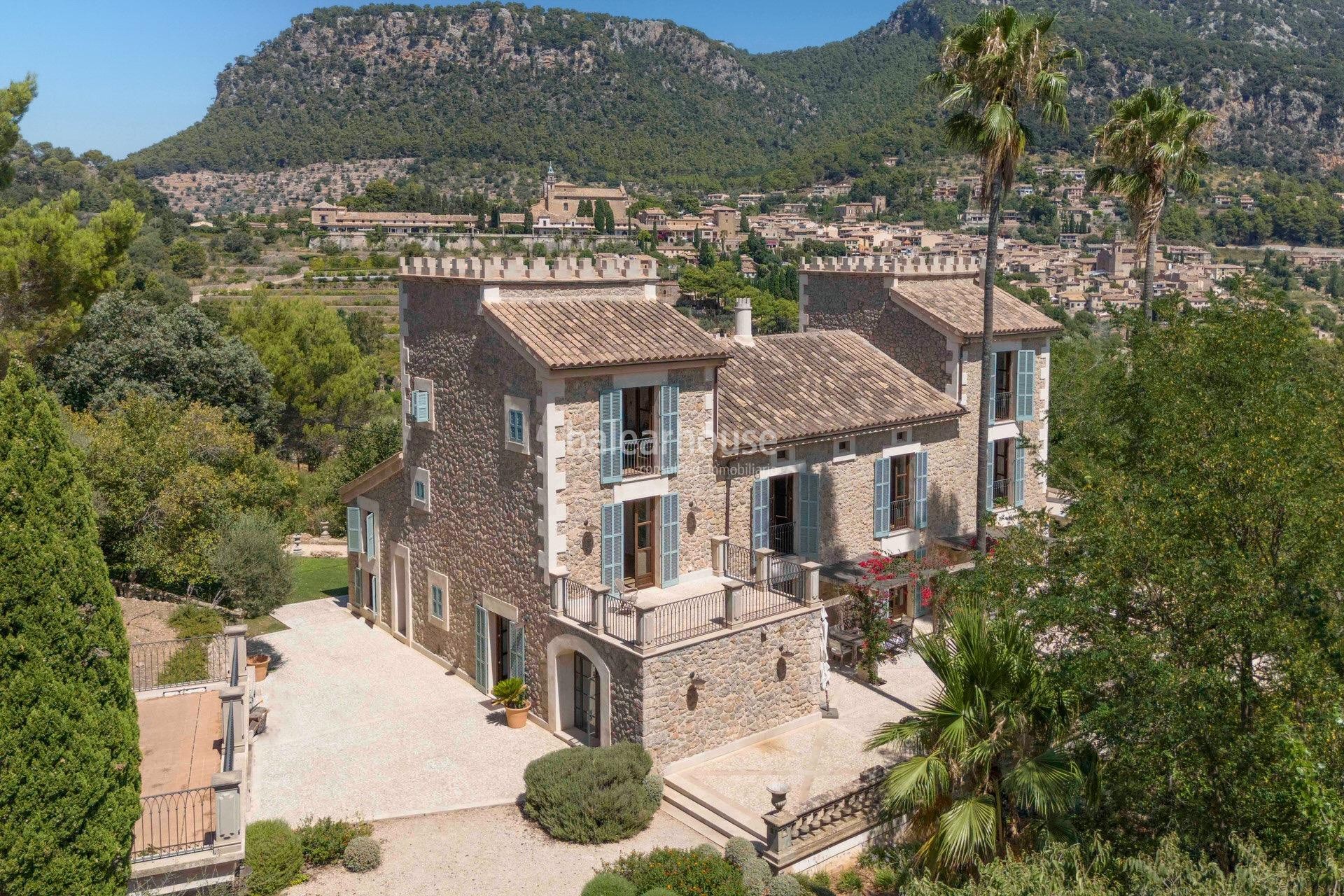 Spektakulär renovierte historische Finca in Valldemossa und einzigartiger Blick auf die Tramuntana