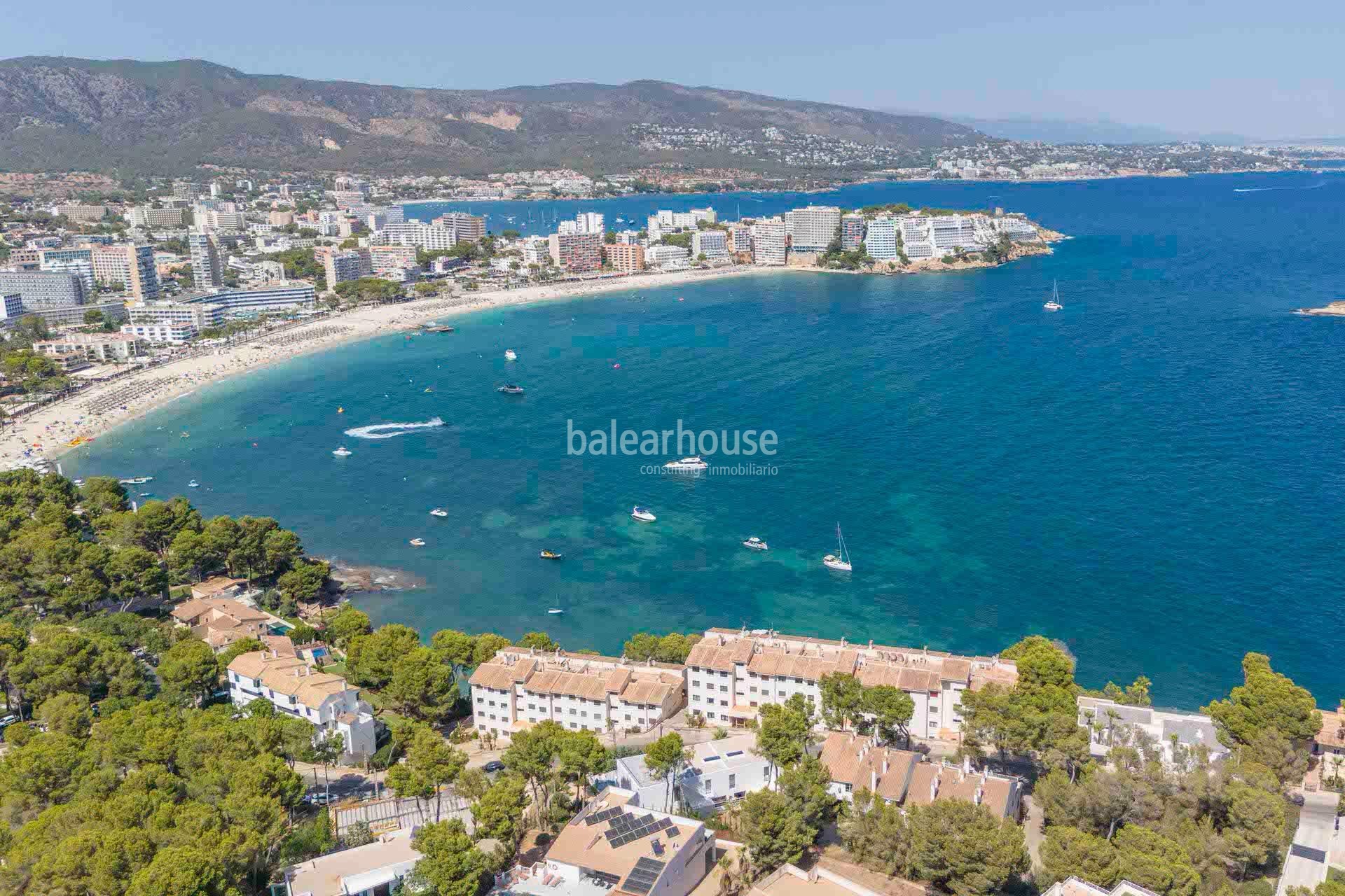 Splendide moderne Designvilla mit hohen Qualitäten in kurzer Entfernung vom Strand in Cala Vinyes