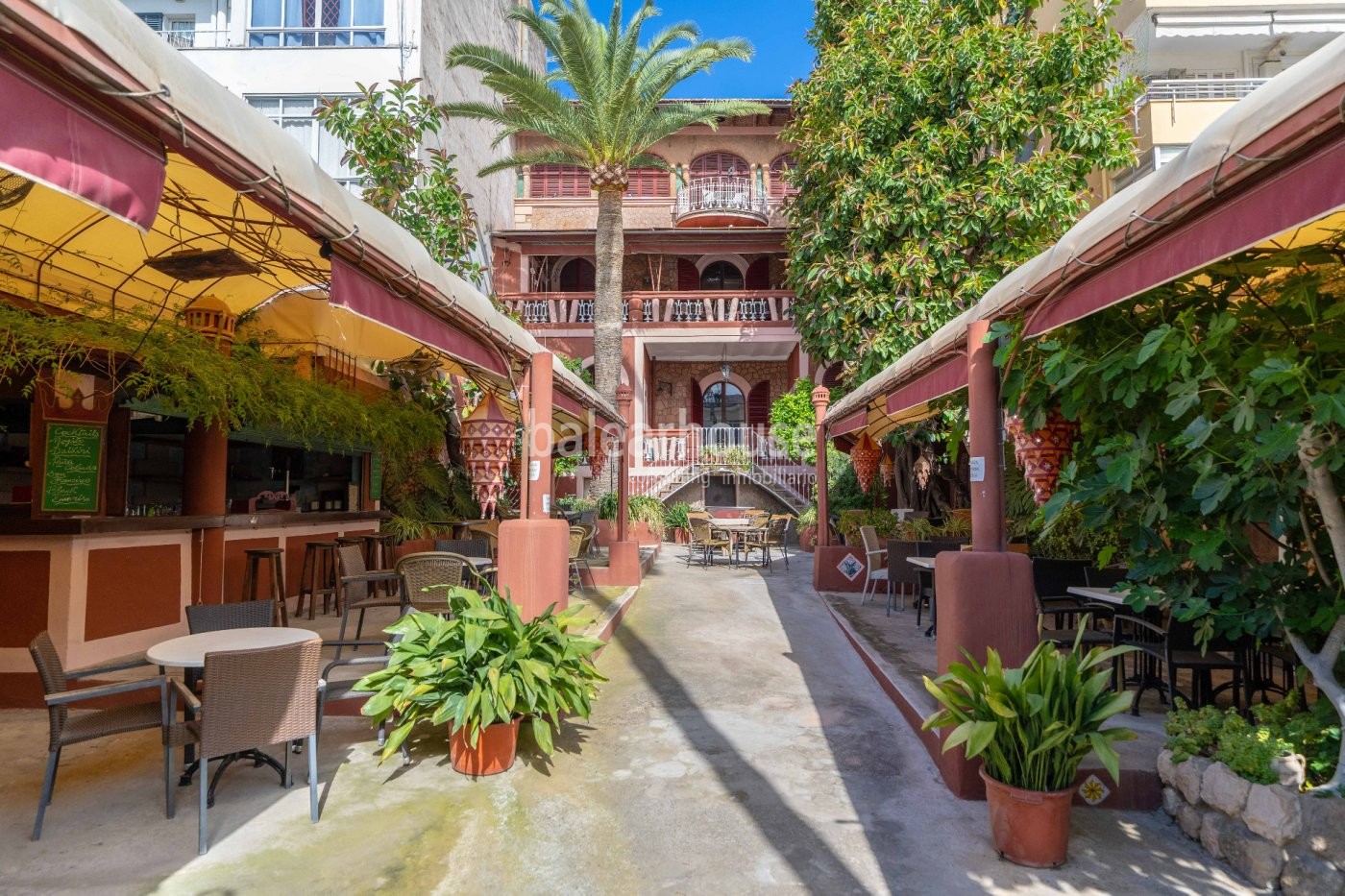 Einzigartiges traditionelles mallorquinisches Haus mit Hotelpotenzial in El Terreno