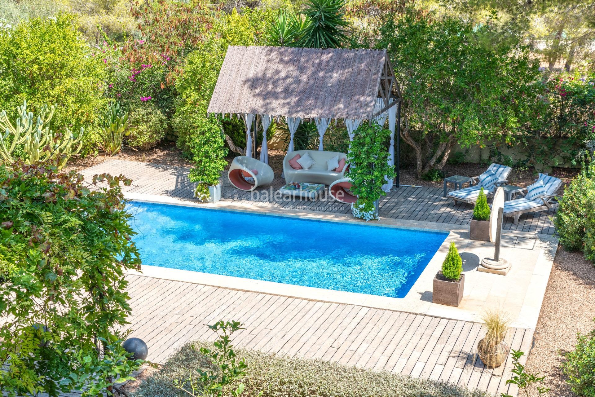 Schöne Villa mit Schwimmbad und mediterranem Garten in der Nähe von Sandstränden in Sol de Mallorca