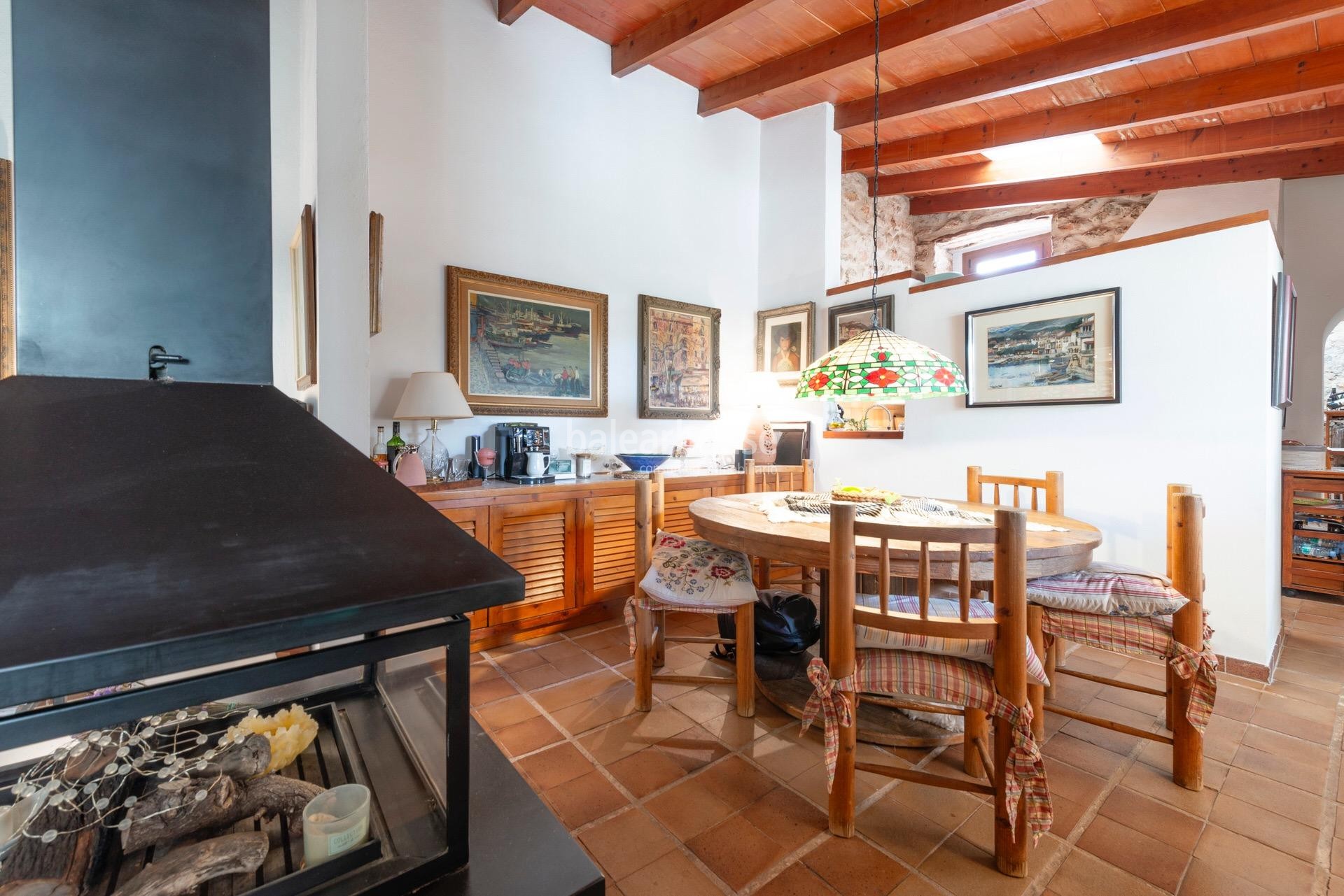 Beautiful finca with large outdoor spaces and unobstructed views in Palma