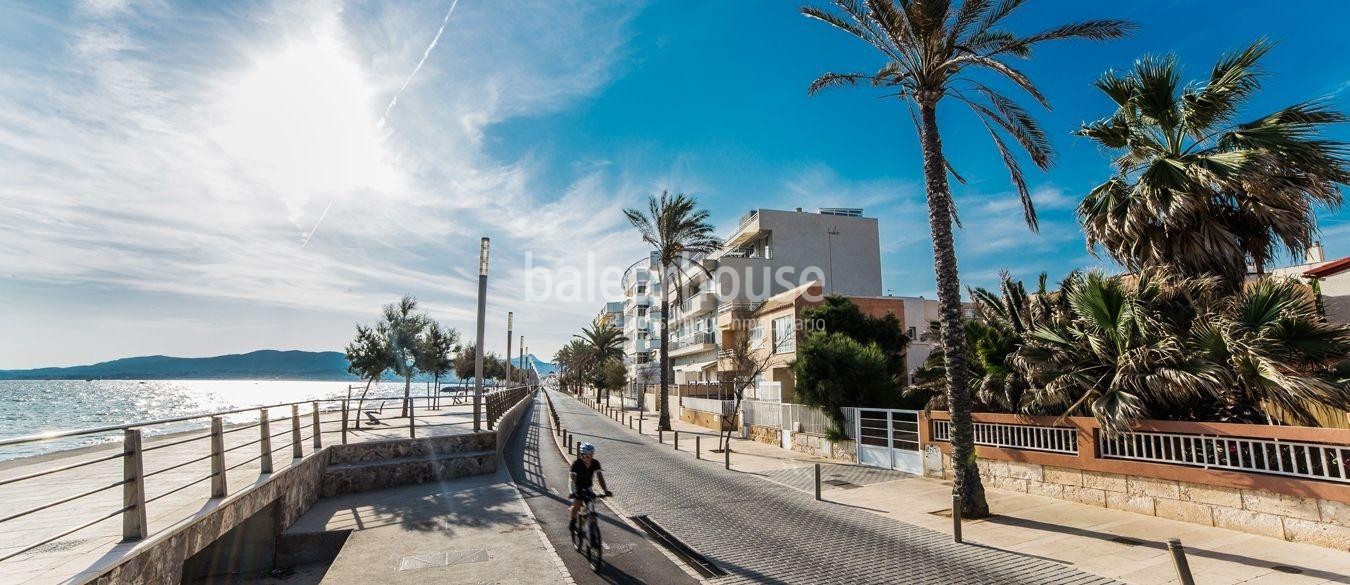 Privilegierte Lage direkt am Meer für dieses Haus mit modernen Wohnprojekt in El Molinar