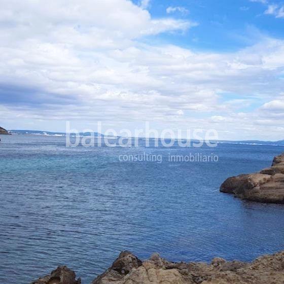 Large new villa in Cala Vinyes with efficient design and beautiful exteriors very close to the beach