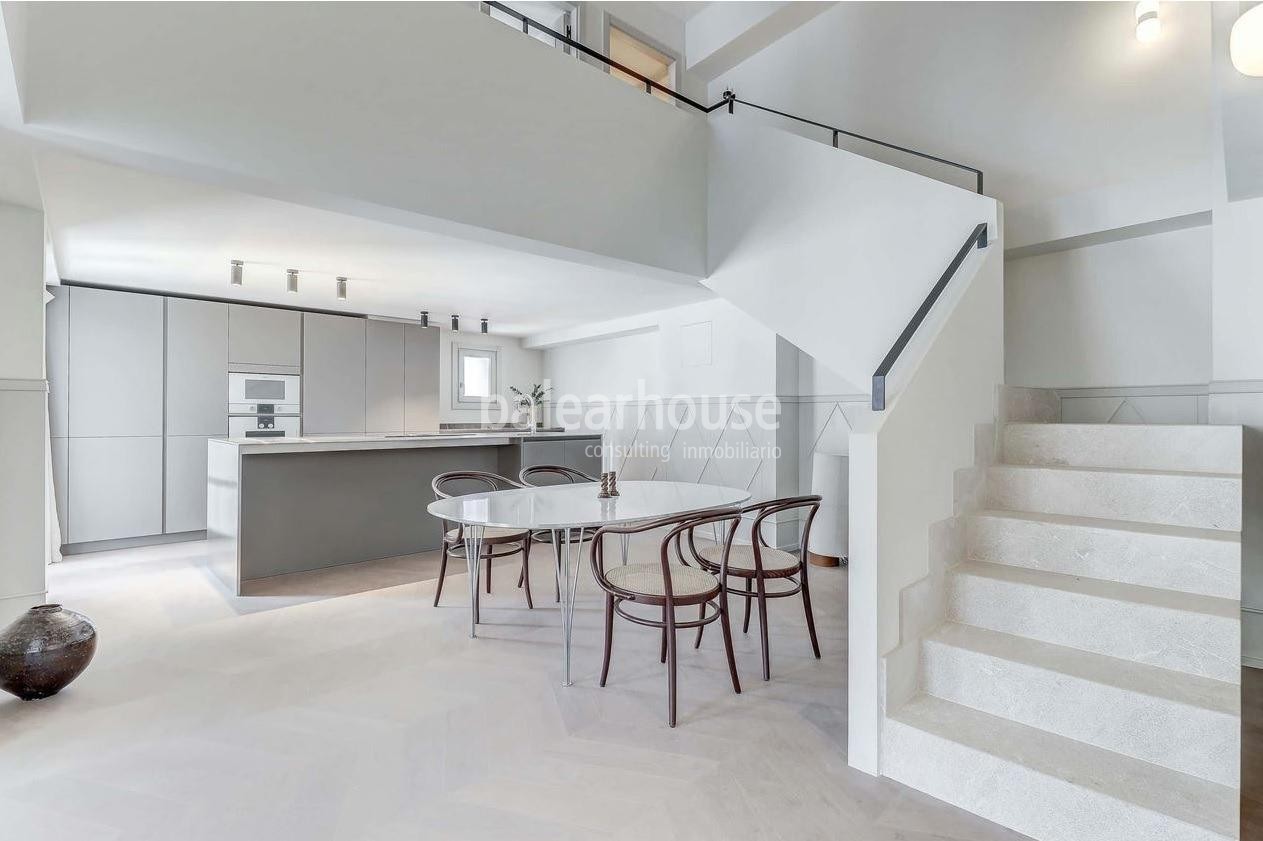 Excellent newly built penthouse with an elegant light-filled design in the historic centre of Palma.