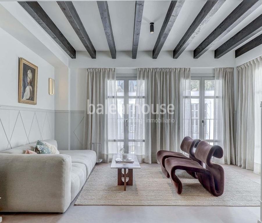 Excellent newly built penthouse with an elegant light-filled design in the historic centre of Palma.