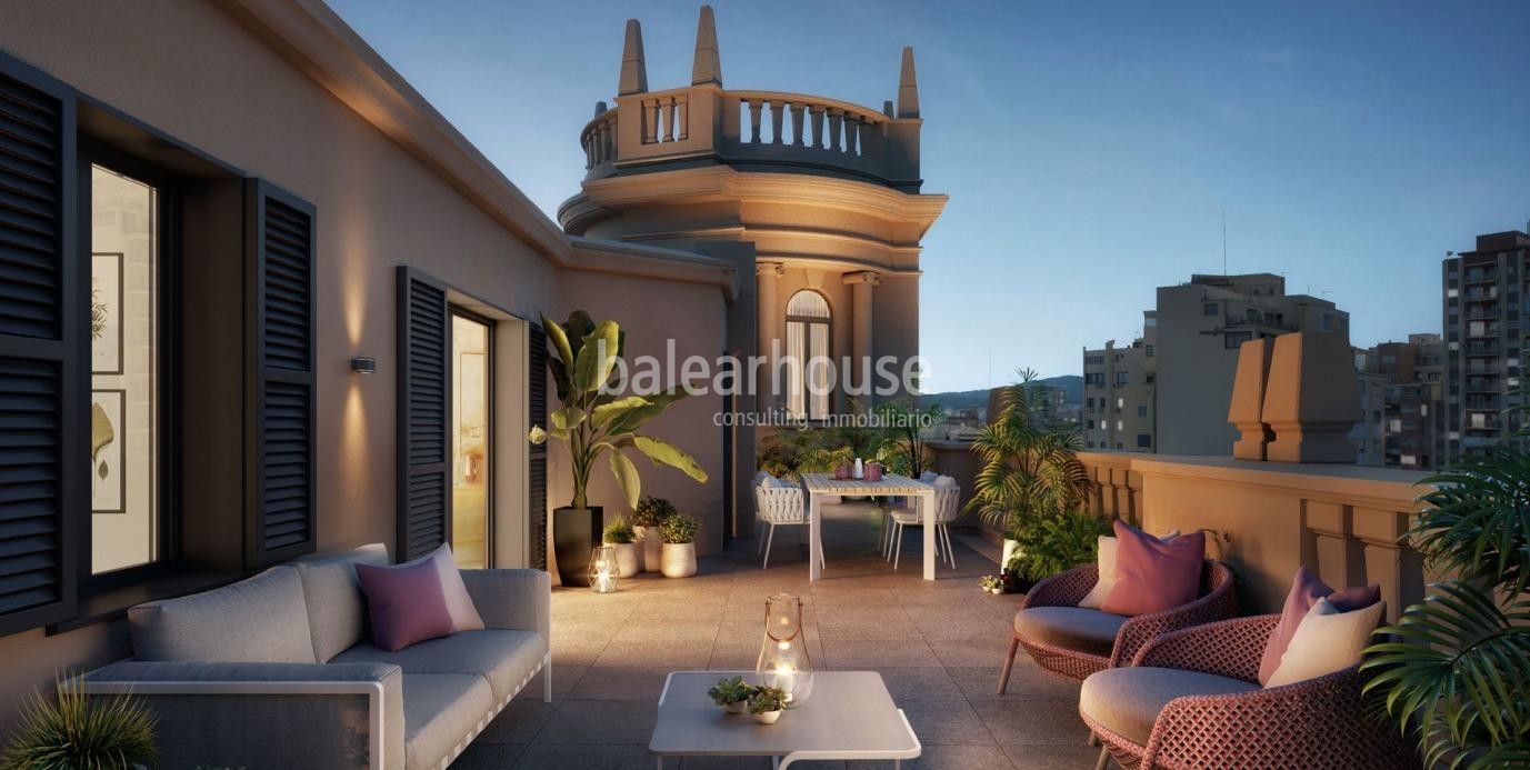 Great investment: elegant restored apartment building in the centre of Palma and close to the sea