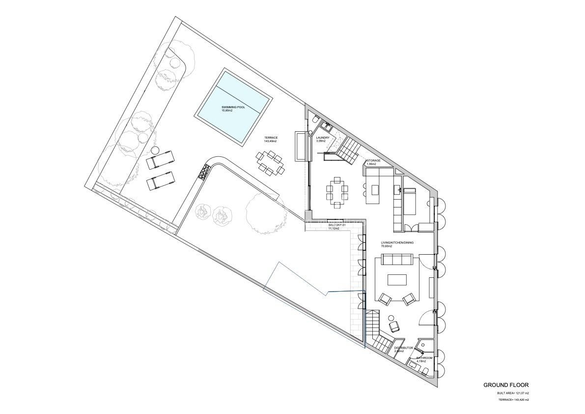 Moderno dúplex de obra nueva orientado al sur con jardín, piscina y solárium con vistas al mar.