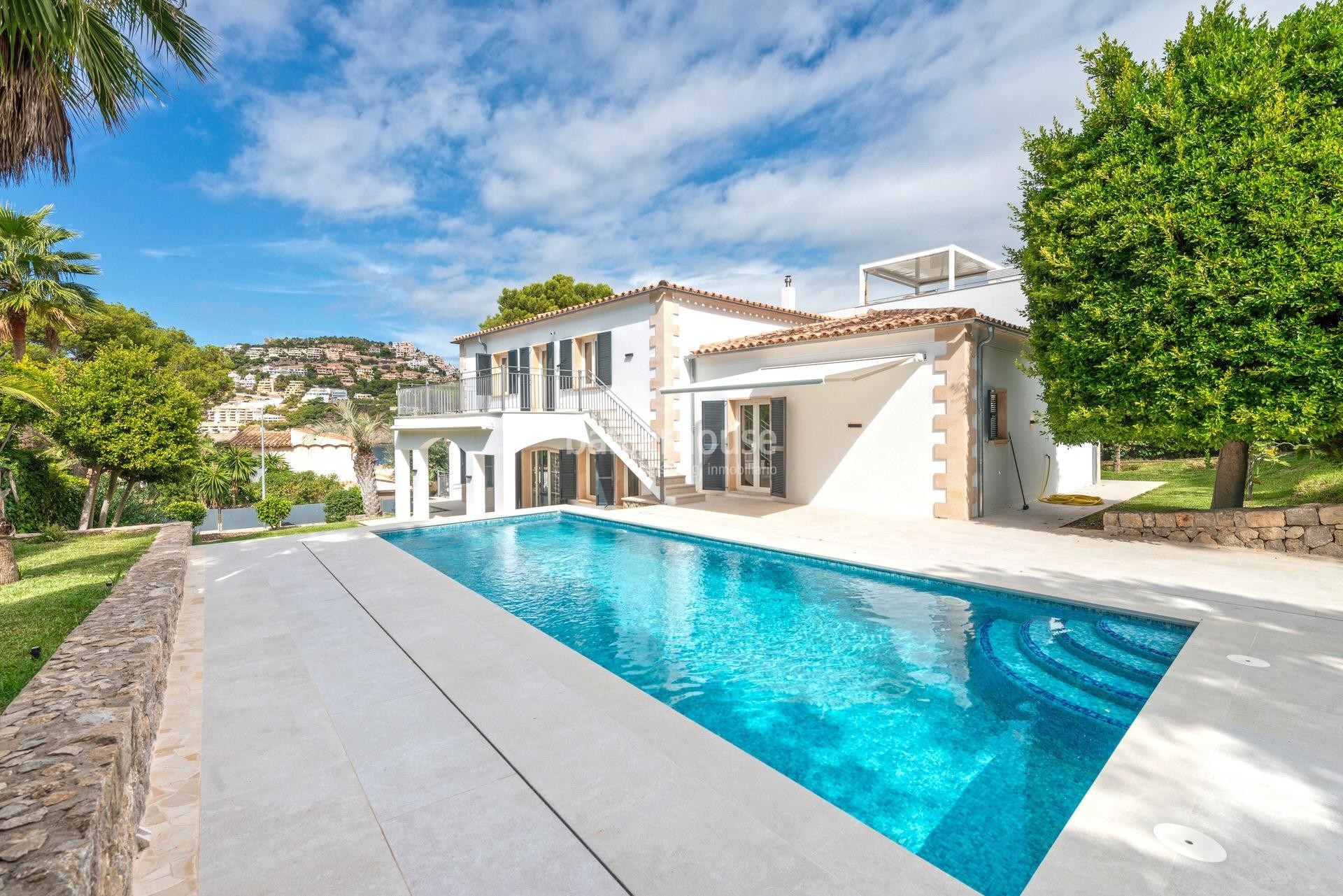 Elegant renovierte mediterrane Villa mit Garten, Pool und Blick auf das Meer und Puerto de Andratx