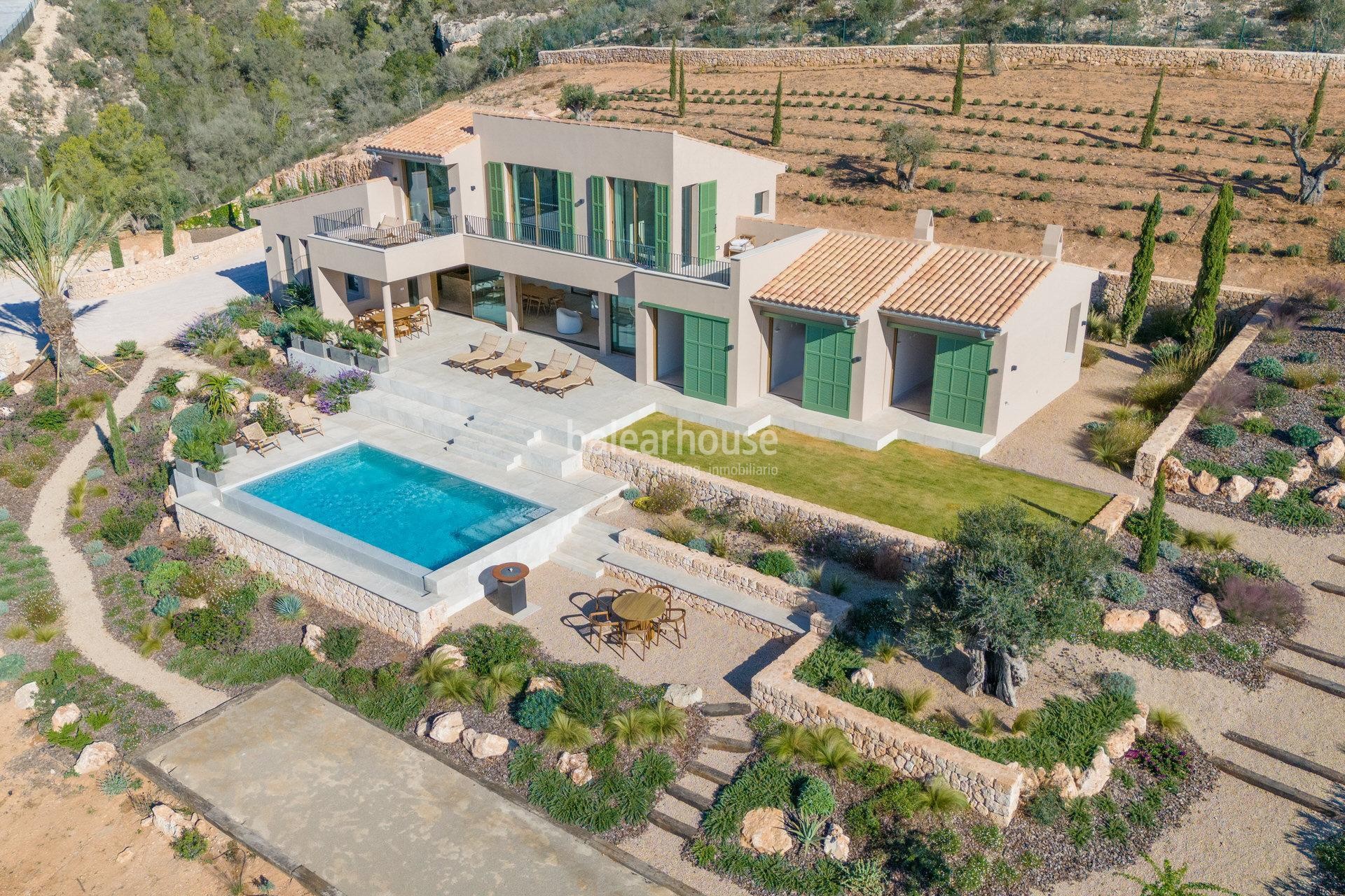 Moderne neu gebaute rustikale Finca mit spektakulärem Blick auf Palma und das Meer