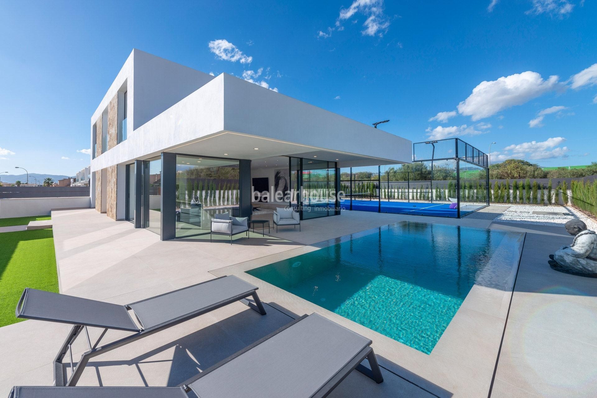 Extraordinaria villa de diseño contemporáneo con terrazas, piscina y pista de pádel en Marratxí