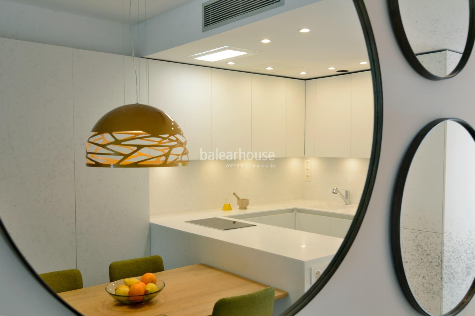 Piso duplex con piscina comunitaria en palma centro