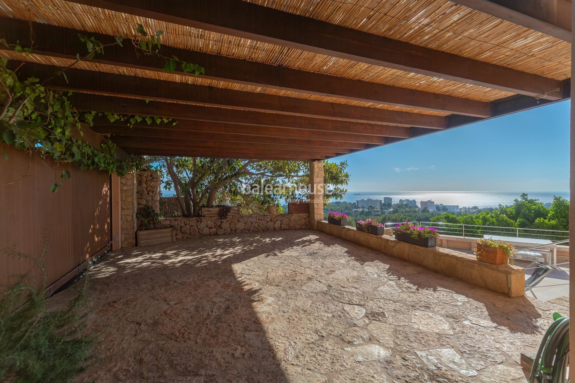 Ausgezeichnete Villa auf dem Gipfel von Génova mit spektakulärem Meerblick auf Palma.