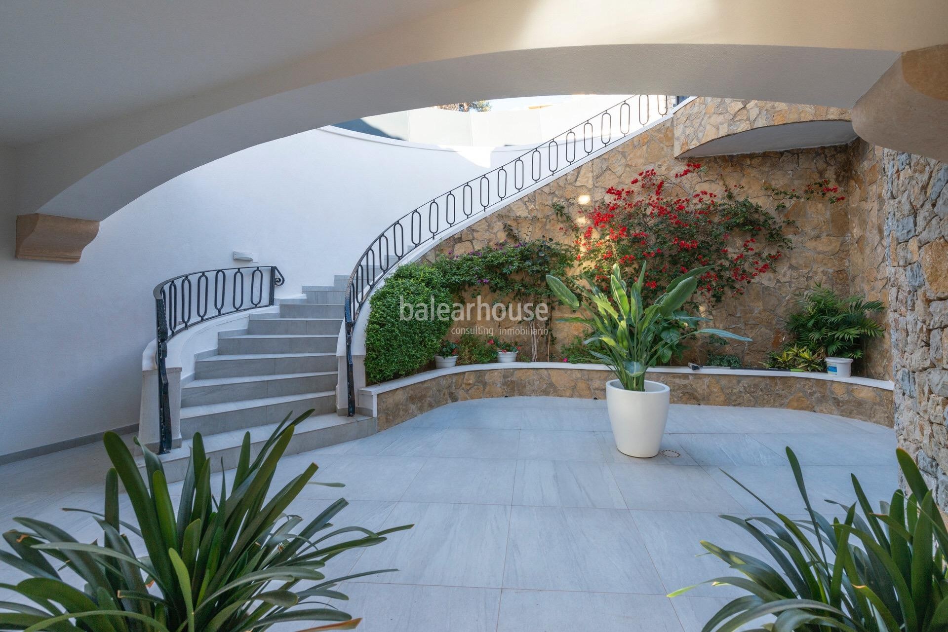 Spectacular sea views from this fabulous villa in Camp de Mar with terraces and large pool