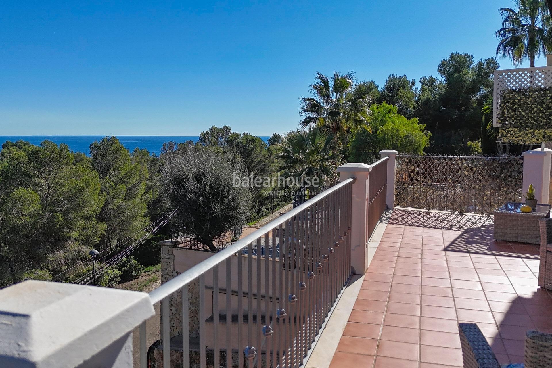 Excellent villa in Costa d'en Blanes facing south, sea views and large terraces with pool