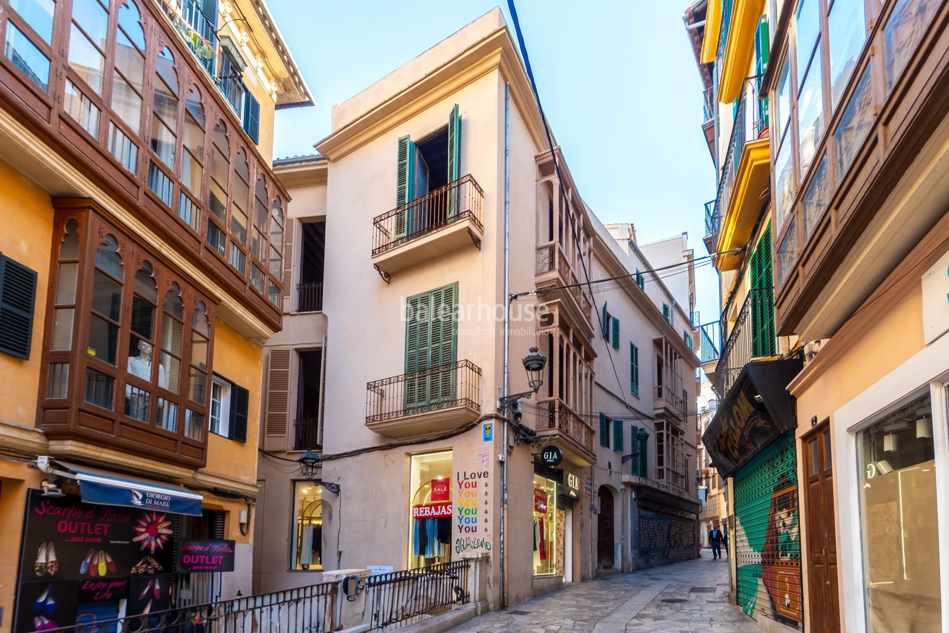 Palacio para reformar con gran potencial en pleno centro del Casco Antiguo de Palma