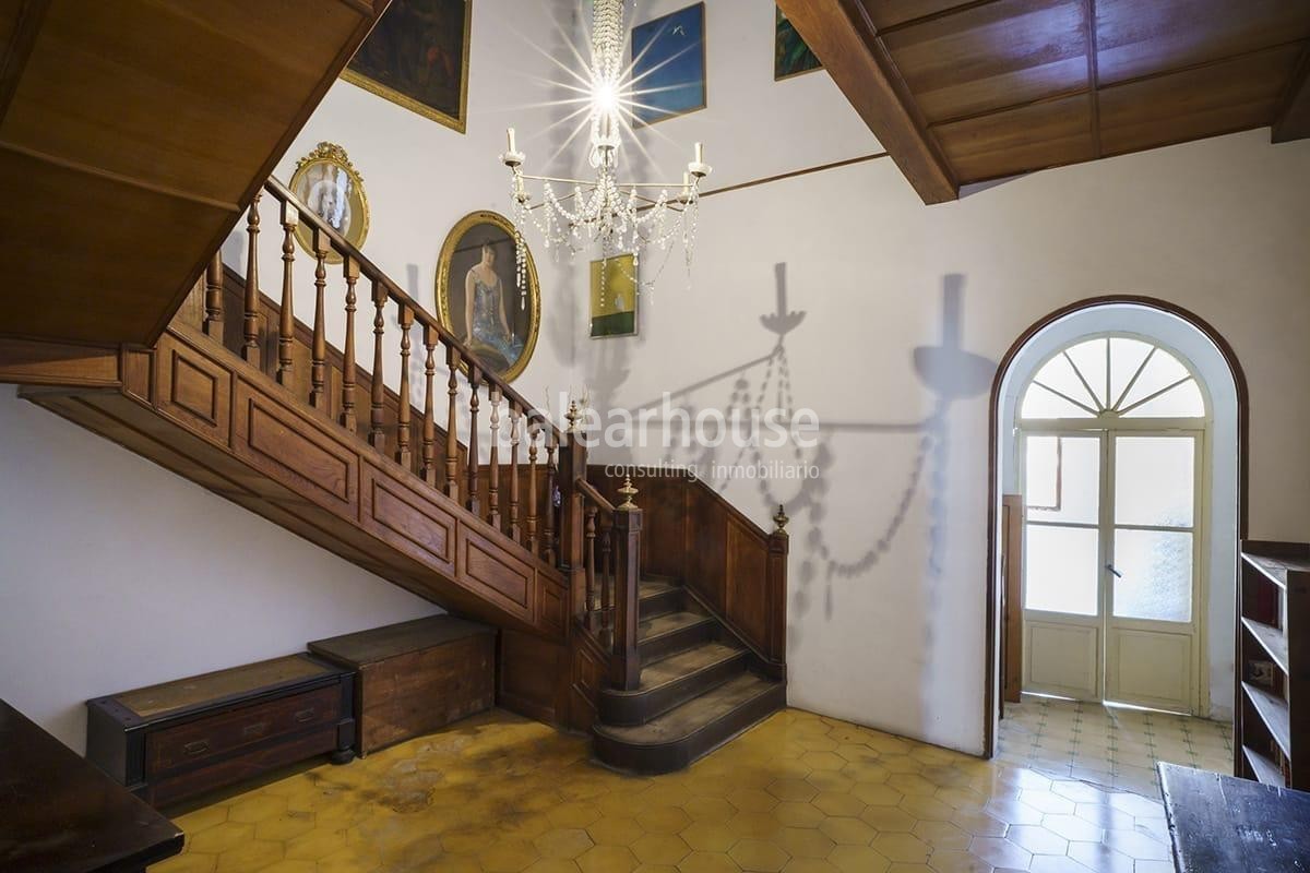 Großes Duplex mit herrschaftlicher Architektur im Herzen von Palmas historischem Zentrum