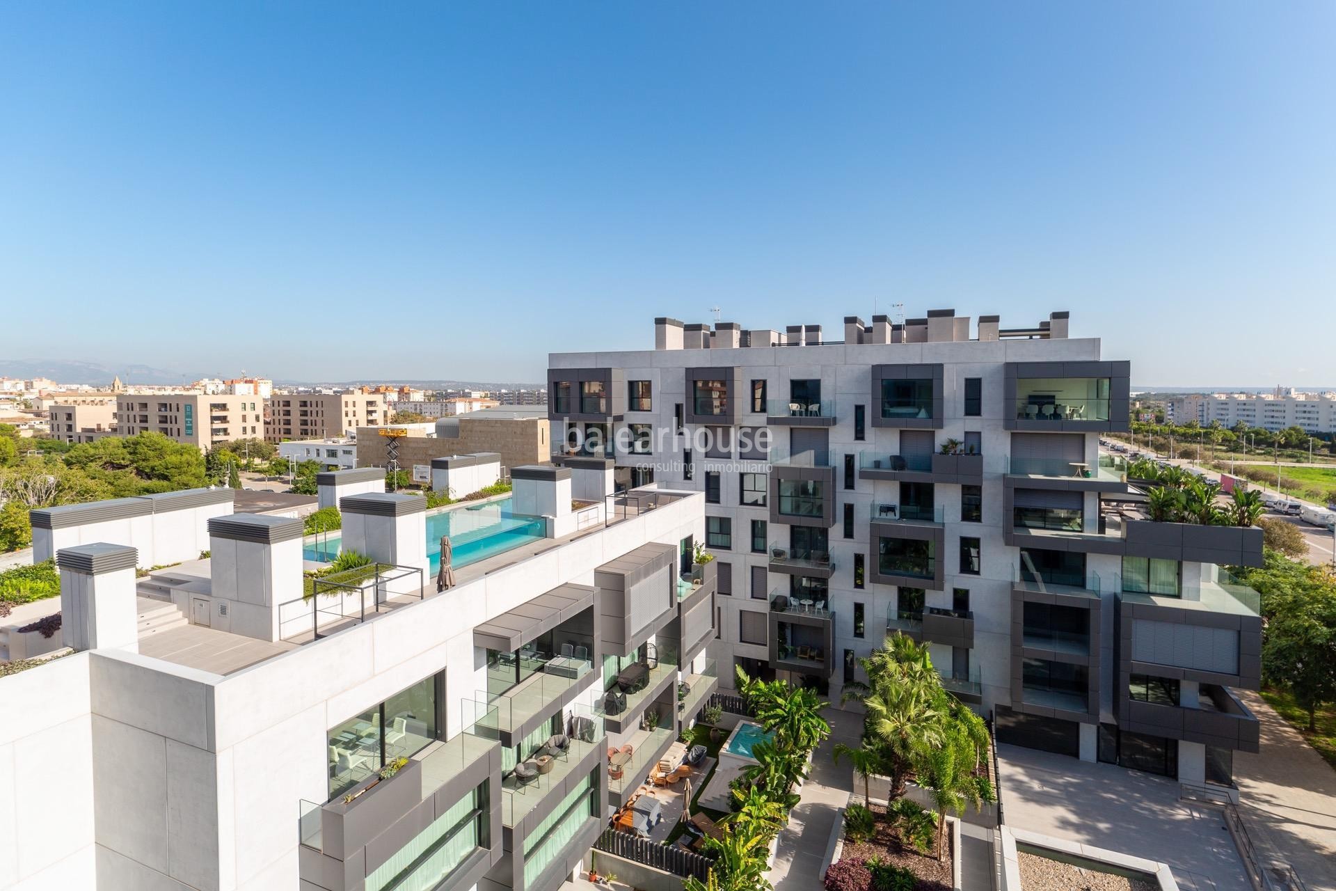 Außergewöhnliches Penthouse in einer Moderna-Anlage mit Meerblick neben Portixol